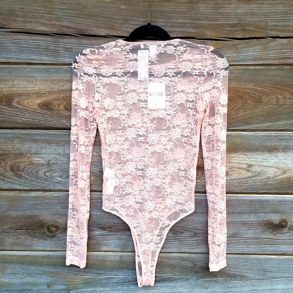 Forever 21: Pink Lace Body Suit - Picture 2 of 2